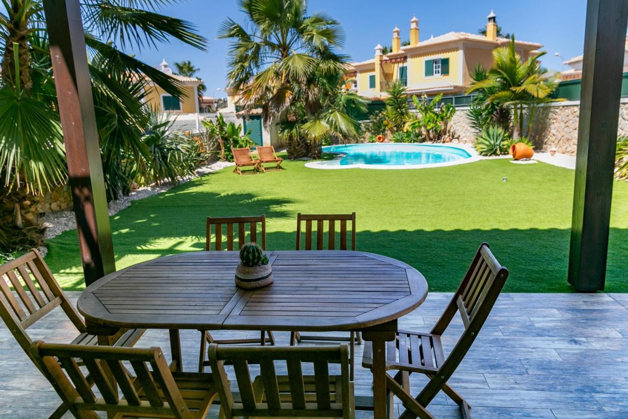 Dream Villa With Private Pool อัลกอซ ภายนอก รูปภาพ